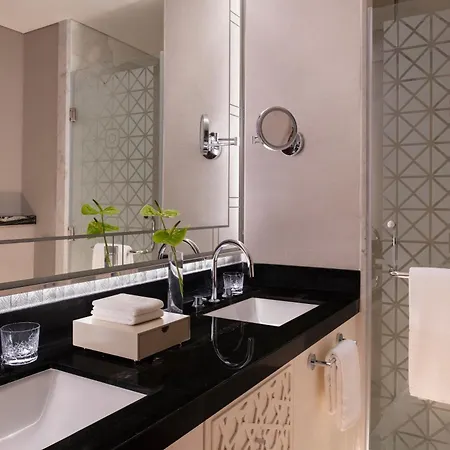 The St. Regis Marsa Arabia Island, The Pearl Qatar Hotel Doha Buitenkant foto