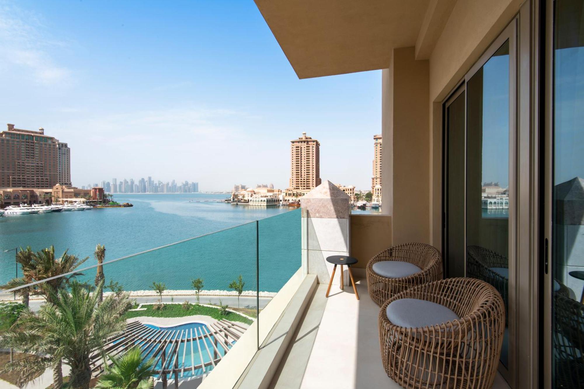 The St. Regis Marsa Arabia Island, The Pearl Qatar होटल